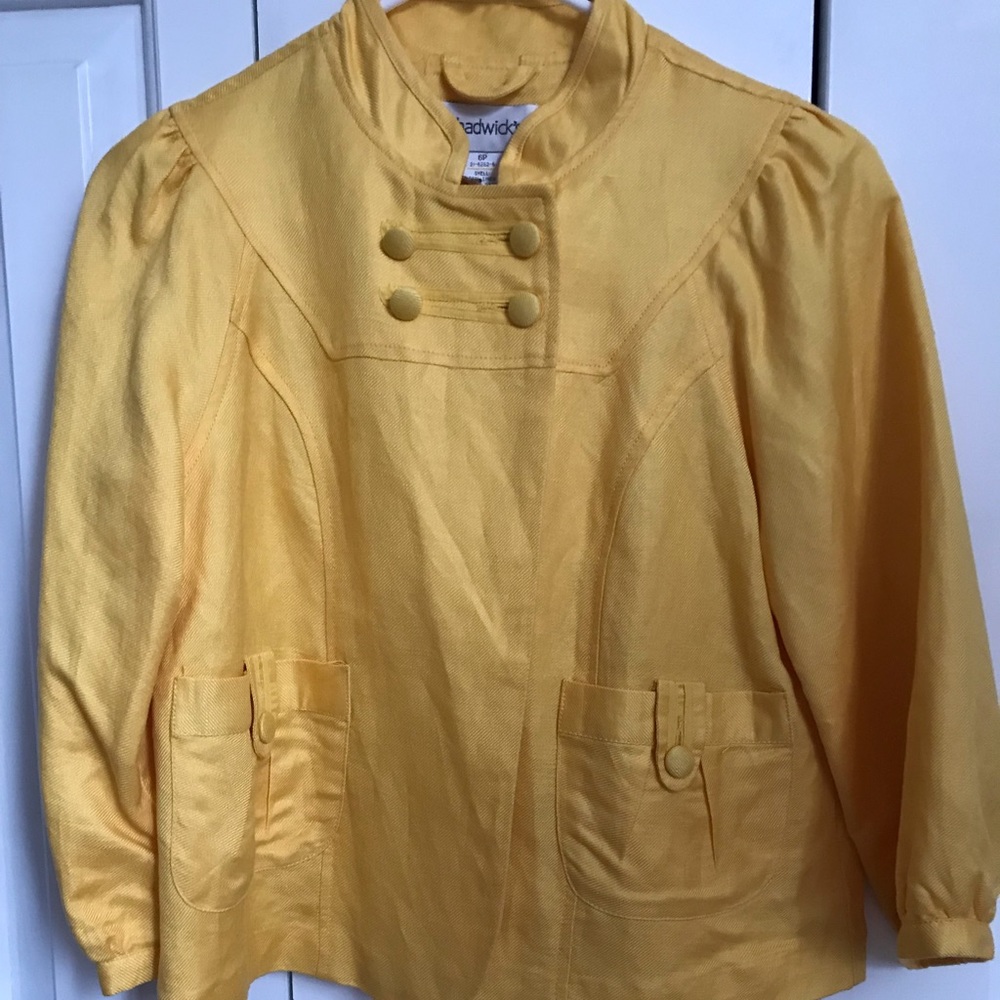 Cropped jacket!